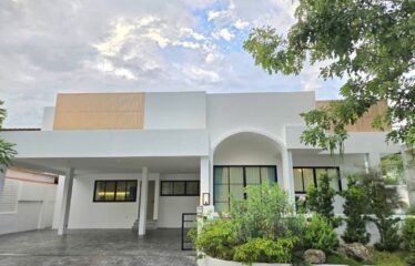 ❌ ขายแล้ว ❌ 🏡 ลดเหลือ 9.89 ลบ.ขายบ้าน Modern Luxury Pool Villa ในหมู่บ้านวังตาล ขนาดที่ดิน 94 ตรว. บ้านชั้นเดียว 3 นอน 4 น้ำ 2 ที่จอดรถ เพียง ✅ ราคาพิเศษ 9.89 ล้าน ✅ ❌ จากราคาปกติ 10.99 ล้าน ❌