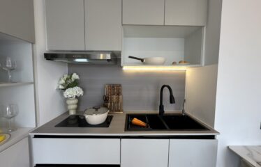 ขาย คอนโดทำเลทอง ทวีผลทาวเวอร์ ติดถนนคันคลอง เจ็ดยอด 2 Bedrooms ขนาด 50.52 ตรม. วิวสวยเห็นภูเขา ⛰️