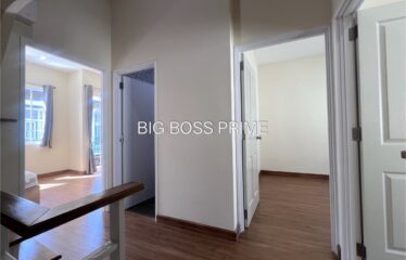 ขาย ทาวน์โฮม โกลเด้น ทาวน์ กาดรวมโชค ราคาเพียง 3.65 ล้านบาท (ฟรีโอน)