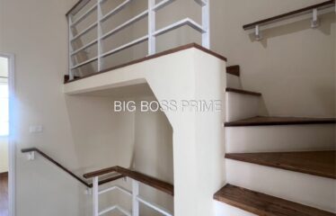 ขาย ทาวน์โฮม โกลเด้น ทาวน์ กาดรวมโชค ราคาเพียง 3.65 ล้านบาท (ฟรีโอน)